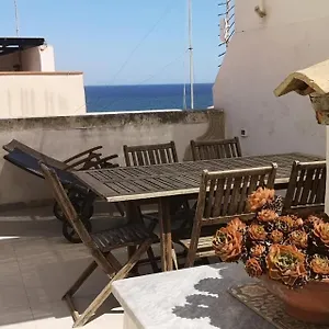 Sea-view Terrace & Bikes Moon Ortigia Holiday home Syracuse
